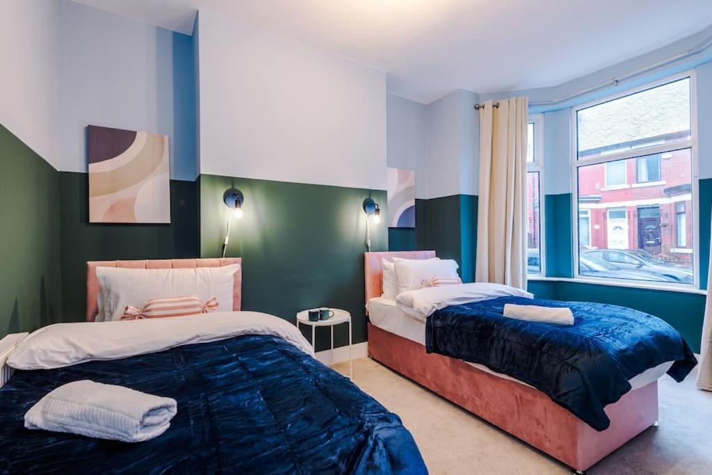 Вілла 5 Bed Salford Sanctuary Retreat Манчестер Екстер'єр фото