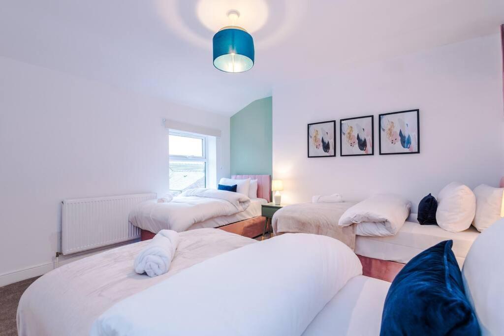 Вілла 5 Bed Salford Sanctuary Retreat Манчестер Екстер'єр фото