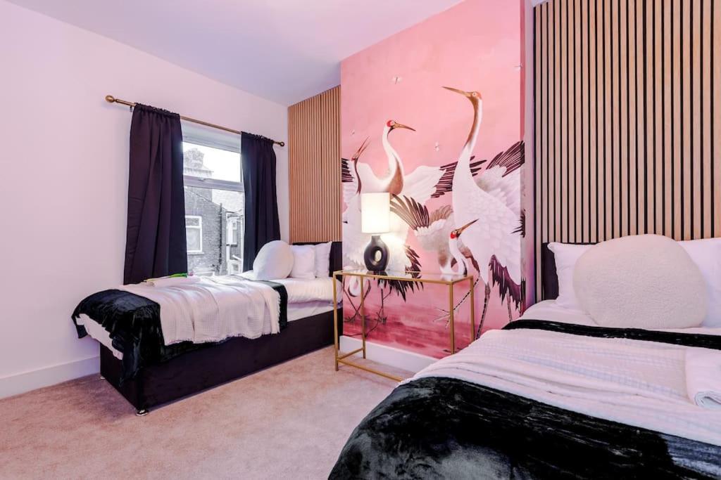 Вілла 5 Bed Salford Sanctuary Retreat Манчестер Екстер'єр фото