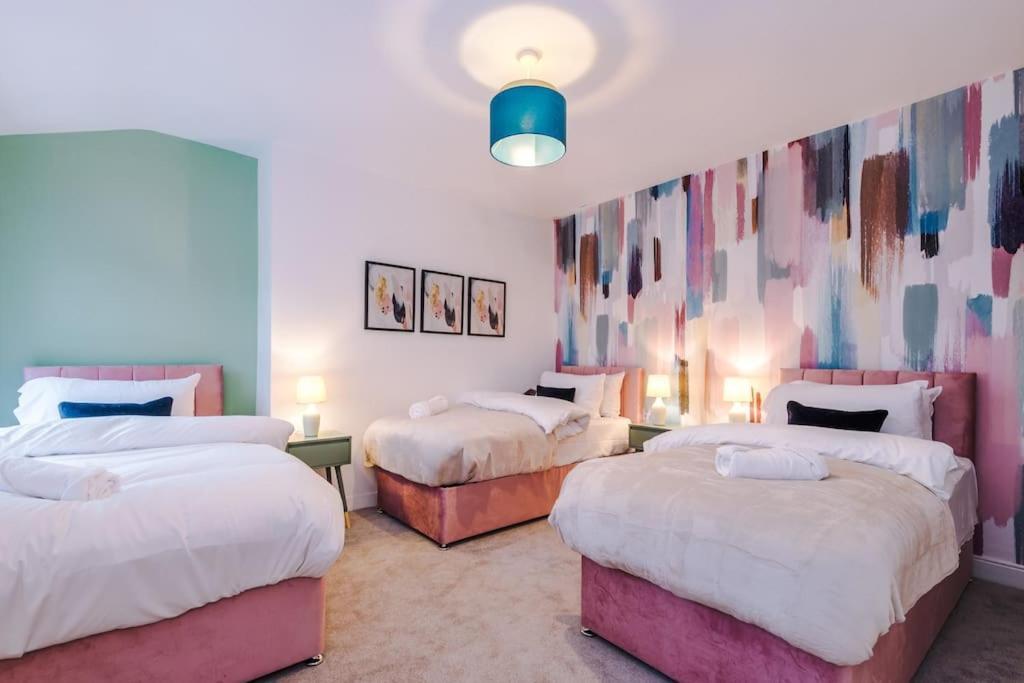 Вілла 5 Bed Salford Sanctuary Retreat Манчестер Екстер'єр фото